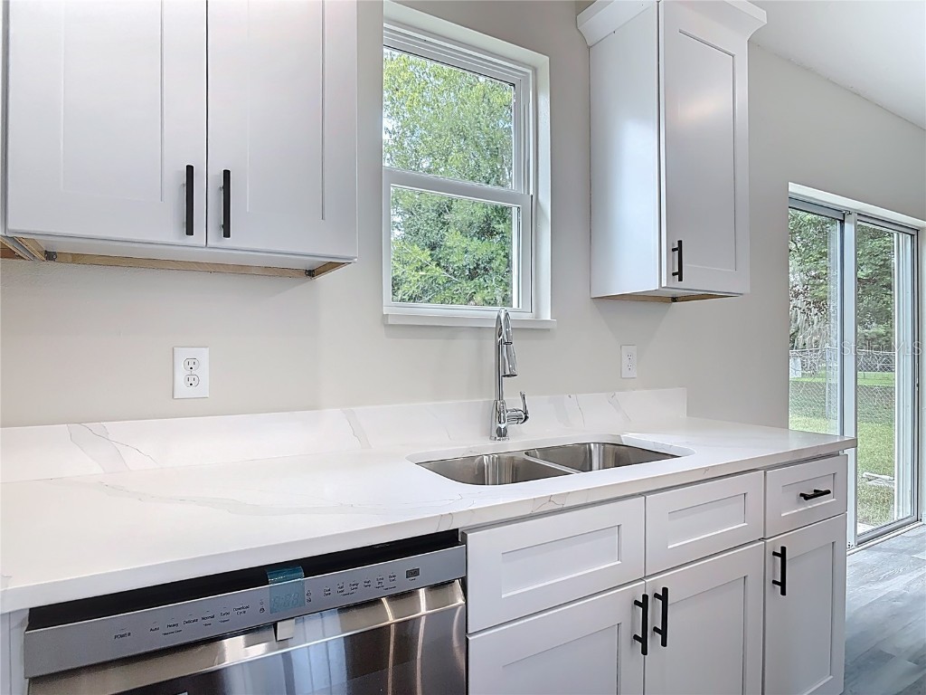 1972 3rd Ave Deland FL 32724 V4944787 image16