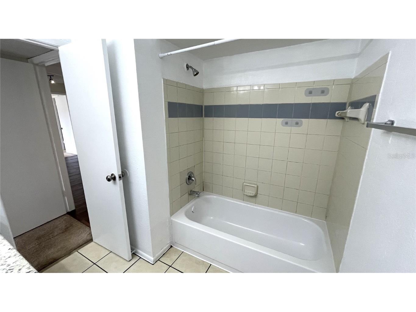 1972 Lake Atriums Circle #181 Orlando FL 32839 O6341677 image11