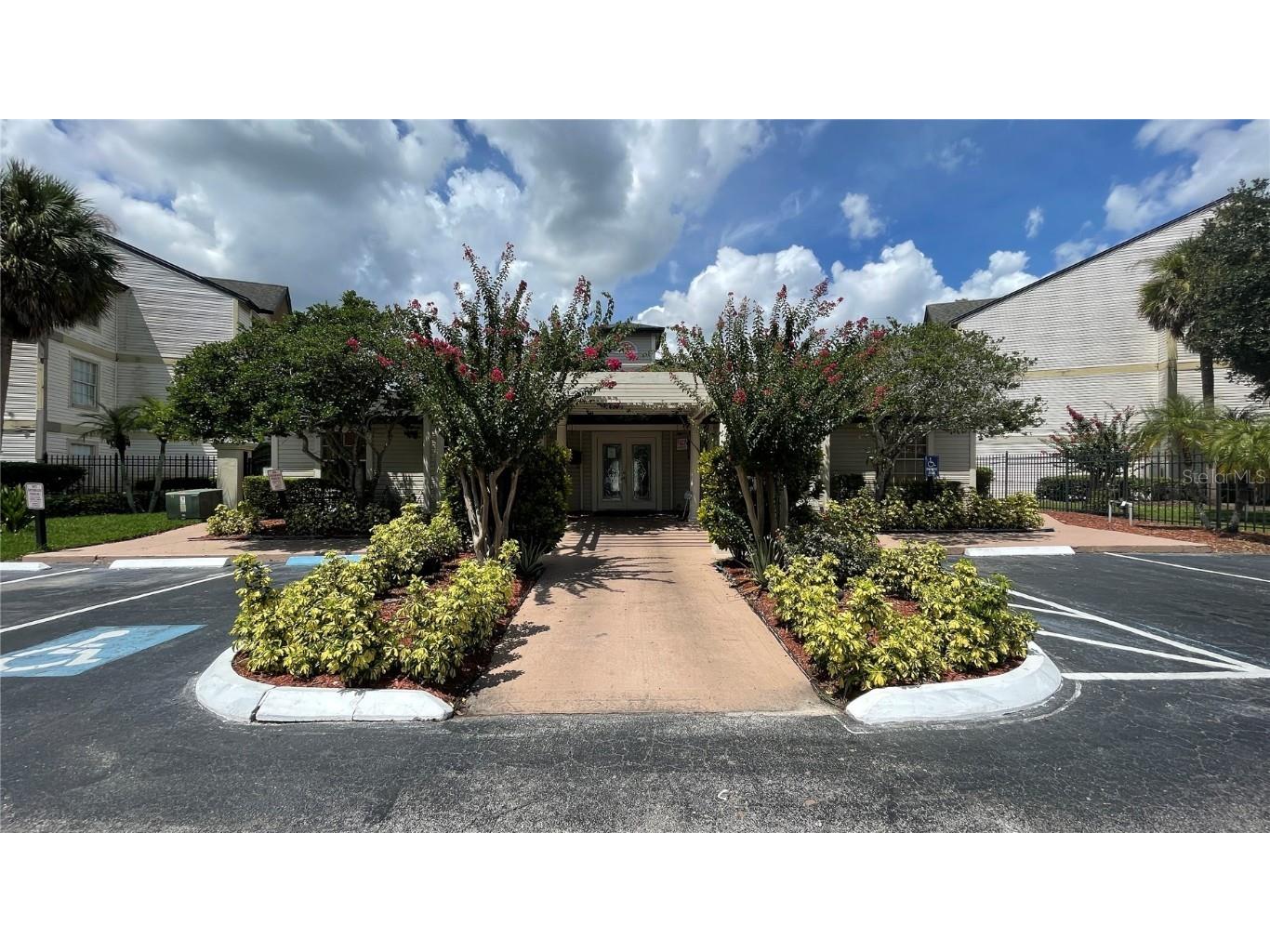 1972 Lake Atriums Circle #181 Orlando FL 32839 O6341677 image19