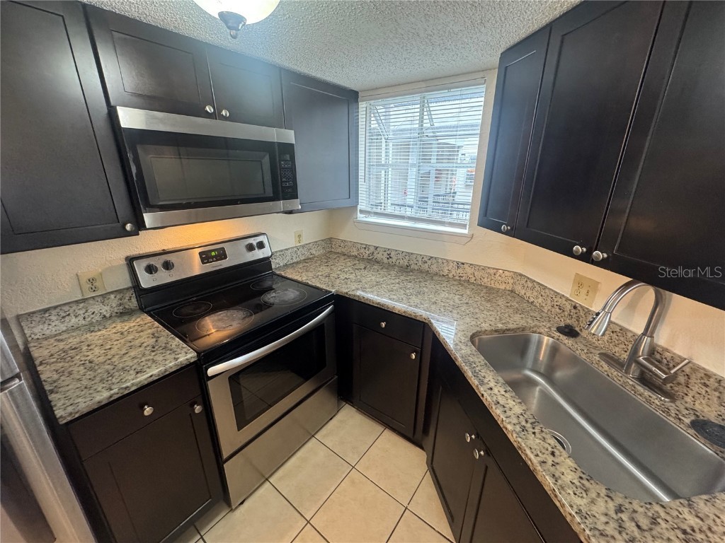 1972 Lake Atriums Circle #181 Orlando FL 32839 O6341677 image2