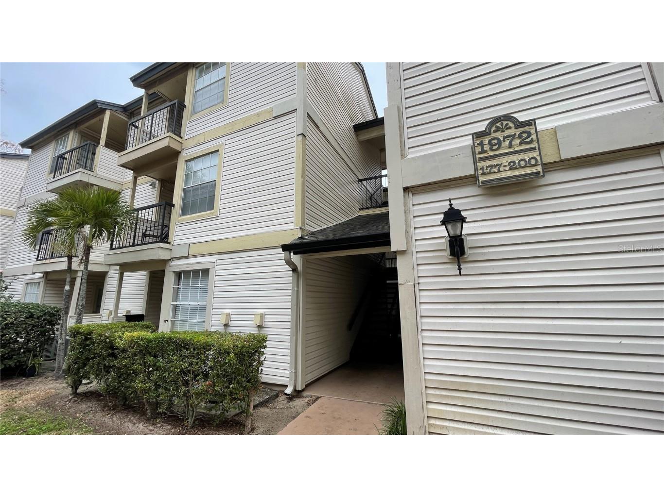 1972 Lake Atriums Circle #184 Orlando FL 32839 O6195460 image1