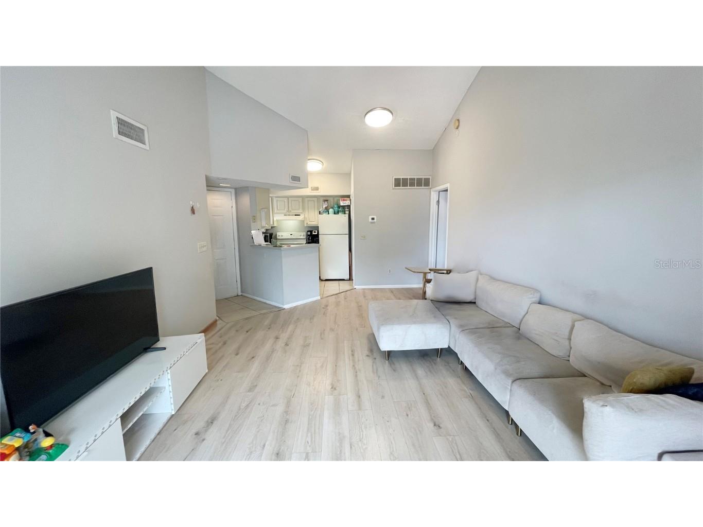 1972 Lake Atriums Circle #200 Orlando FL 32839 O6363202 image4