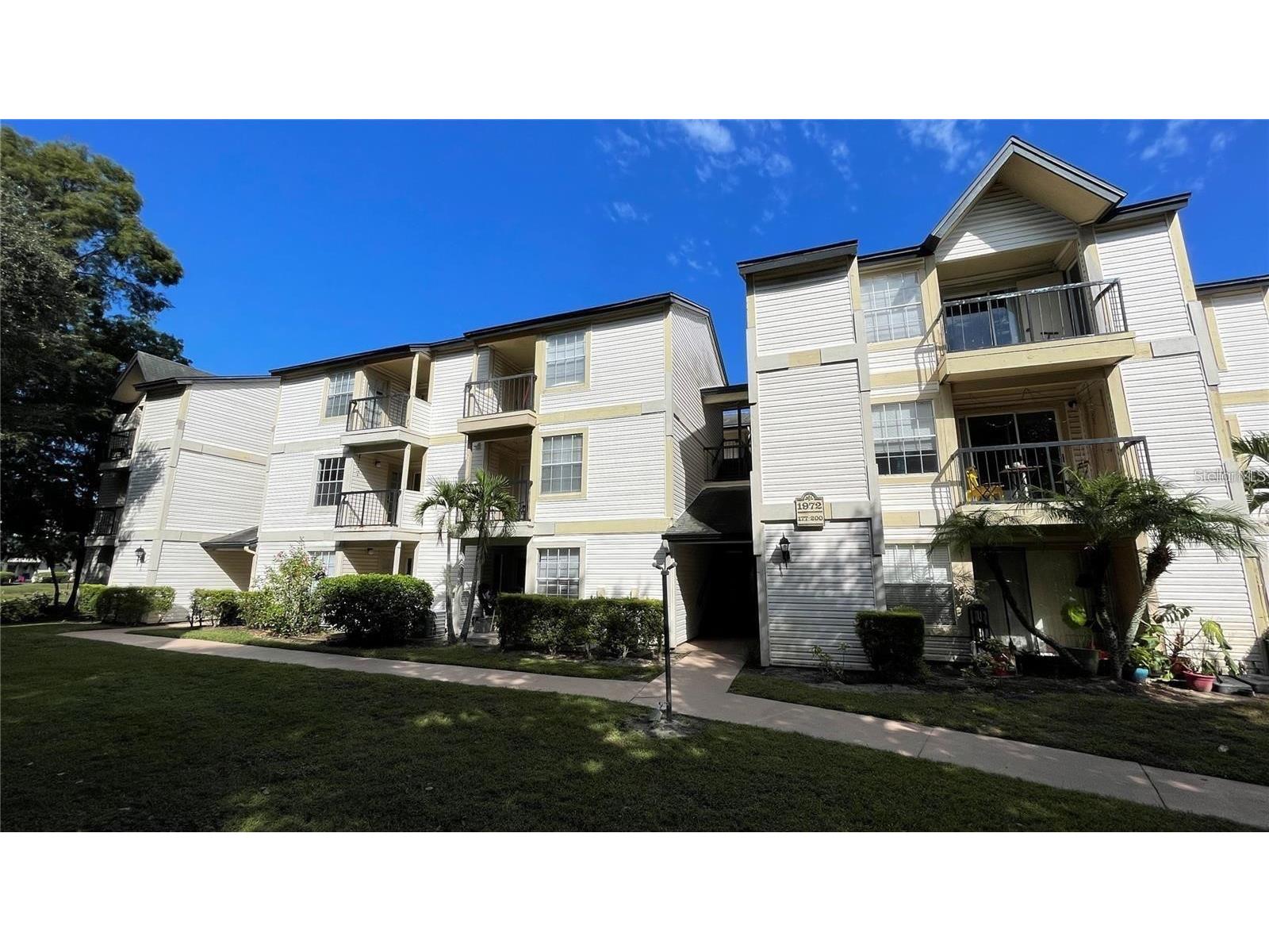 1972 Lake Atriums Circle #200 Orlando FL 32839 O6423312 image1