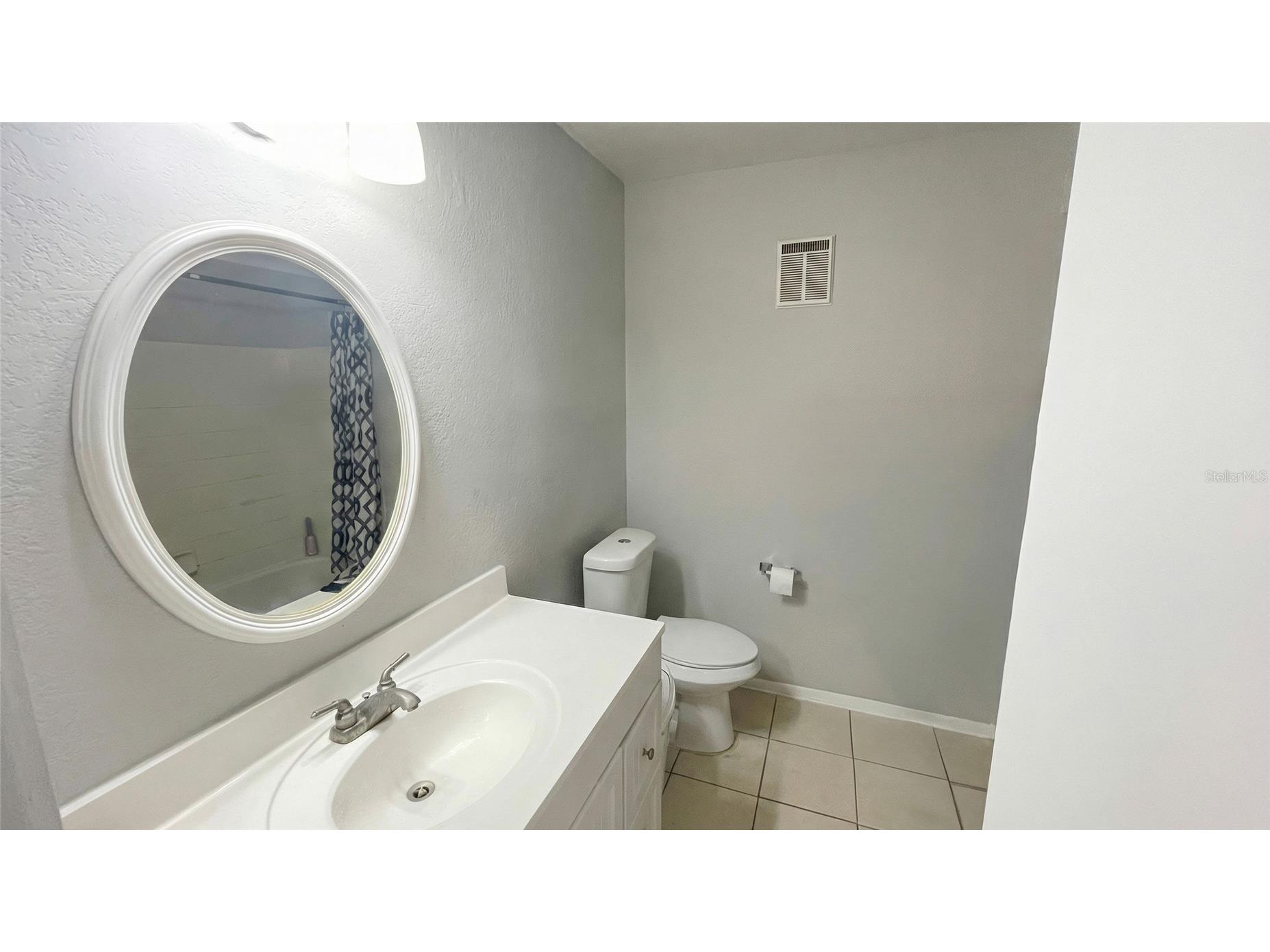 1972 Lake Atriums Circle #200 Orlando FL 32839 O6423312 image8