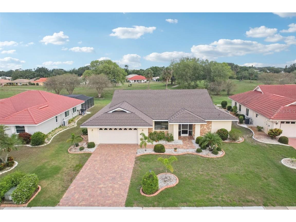 1972 Wolf Laurel Drive Sun City Center FL 33573 TB8386055 image1