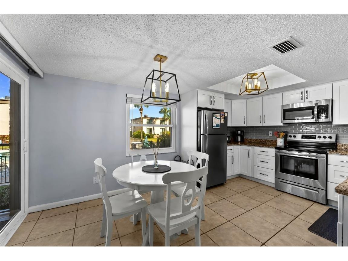 19725 Gulf Boulevard #13 Indian Shores FL 33785 - INTRACOASTAL WATERWAY NARROWS OF INDIAN SHORES TB8450576 image9