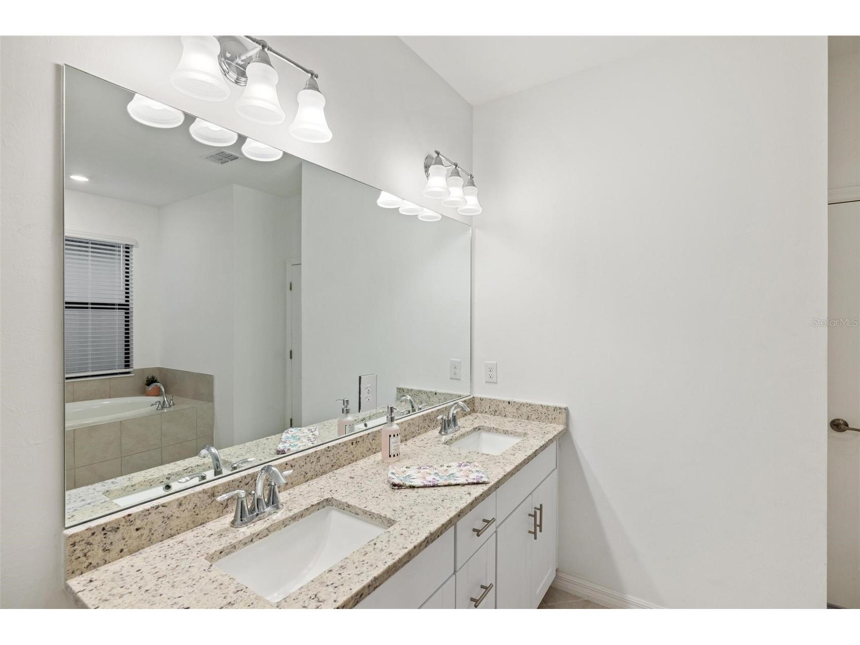 19729 Fishhawk Trail Venice FL 34293 N6143782 image32