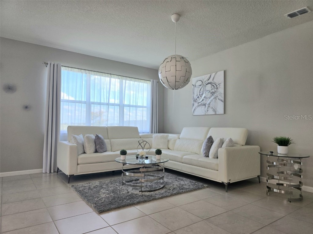 1973 Spring Shower Circle Kissimmee FL 34744 P4936815 image18