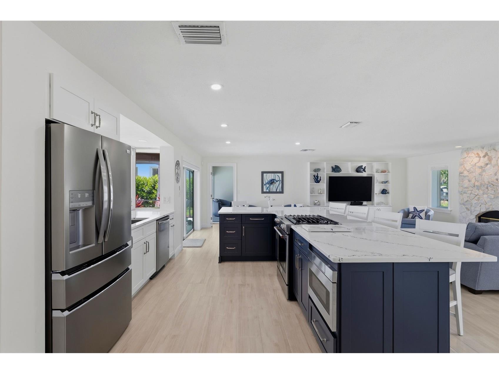 1974 Hawaii Avenue NE Saint Petersburg FL 33703 TB8523350 image12