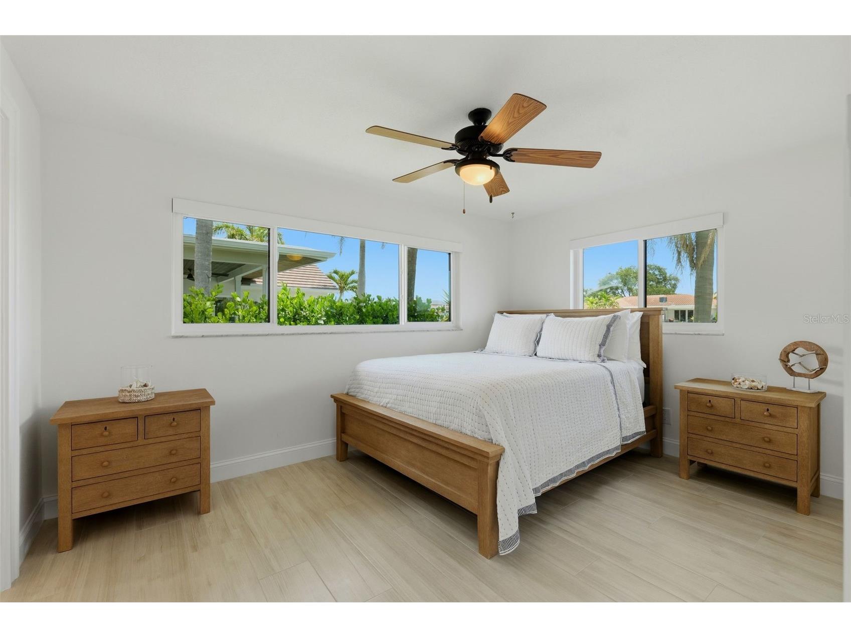 1974 Hawaii Avenue NE Saint Petersburg FL 33703 TB8523350 image21