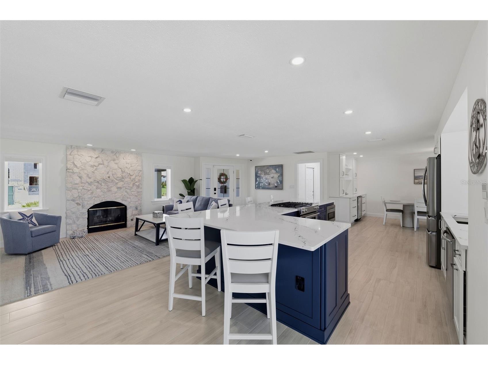 1974 Hawaii Avenue NE Saint Petersburg FL 33703 TB8523350 image6