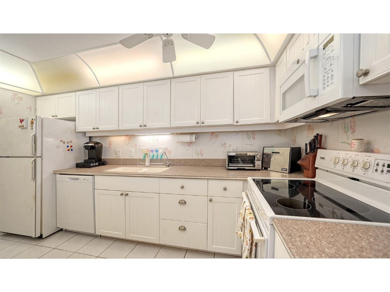 1975 Gulf Of Mexico Drive #G4-206 Longboat Key FL 34228 - GULF OF MEXICO A4663933 image16