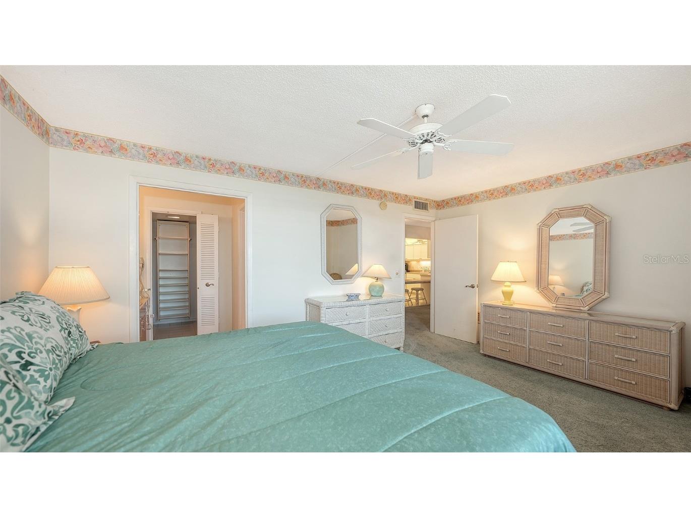 1975 Gulf Of Mexico Drive #G4-206 Longboat Key FL 34228 - GULF OF MEXICO A4663933 image23