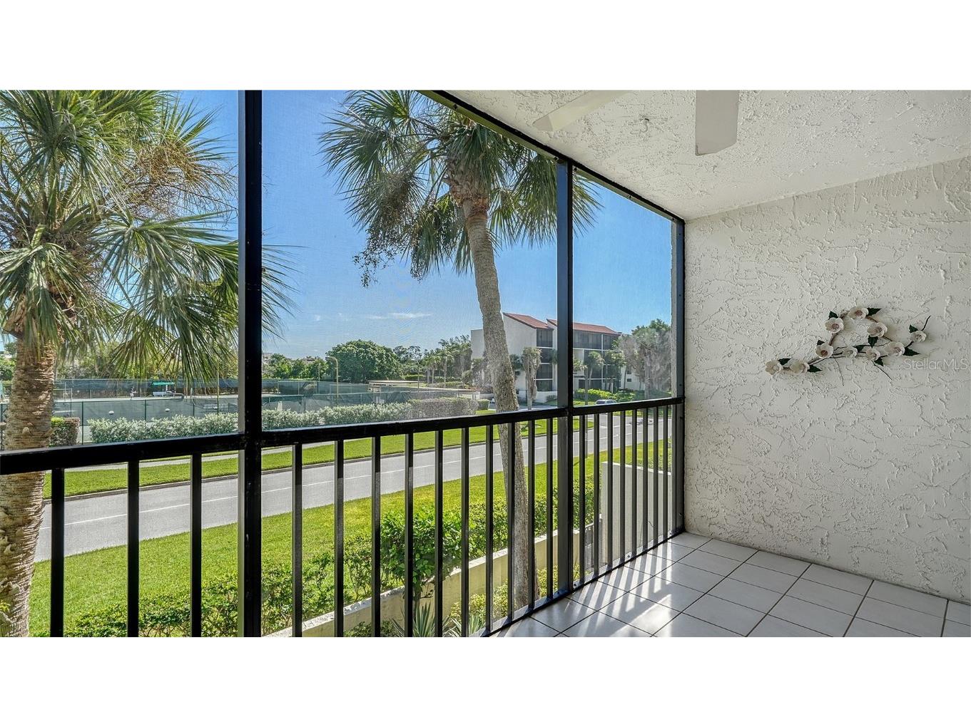 1975 Gulf Of Mexico Drive #G4-206 Longboat Key FL 34228 - GULF OF MEXICO A4663933 image8