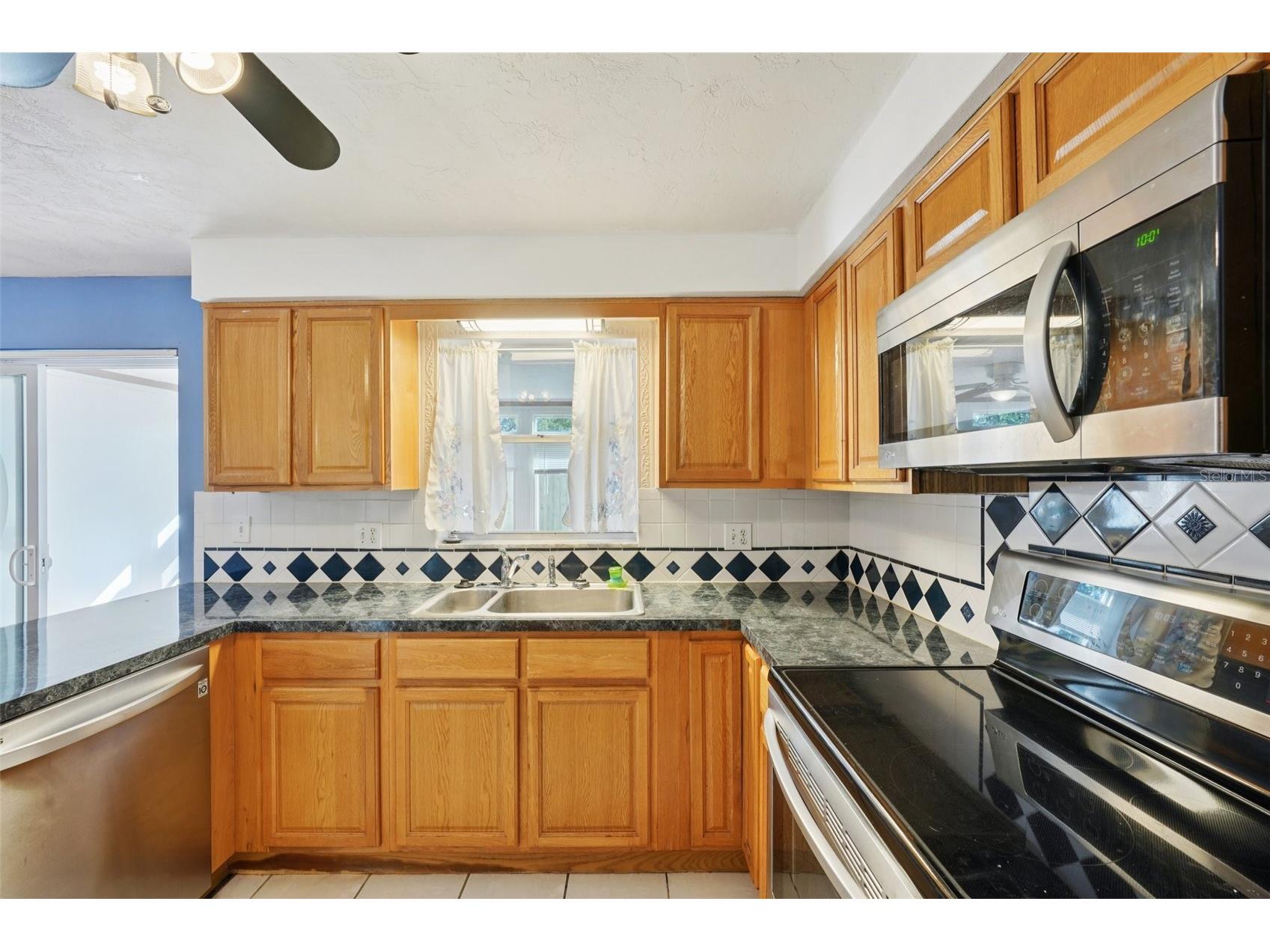 1975 Temple Terrace Clearwater FL 33764 TB8470794 image13