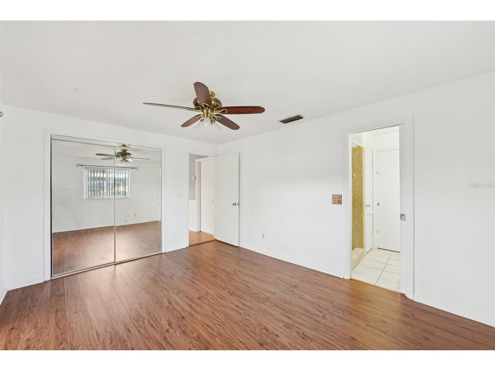 1975 Temple Terrace Clearwater FL 33764 TB8470794 image21