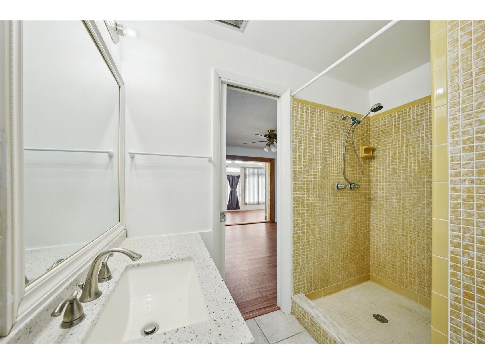 1975 Temple Terrace Clearwater FL 33764 TB8470794 image28