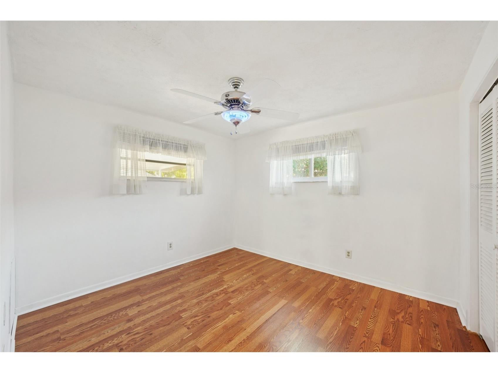 1975 Temple Terrace Clearwater FL 33764 TB8470794 image31