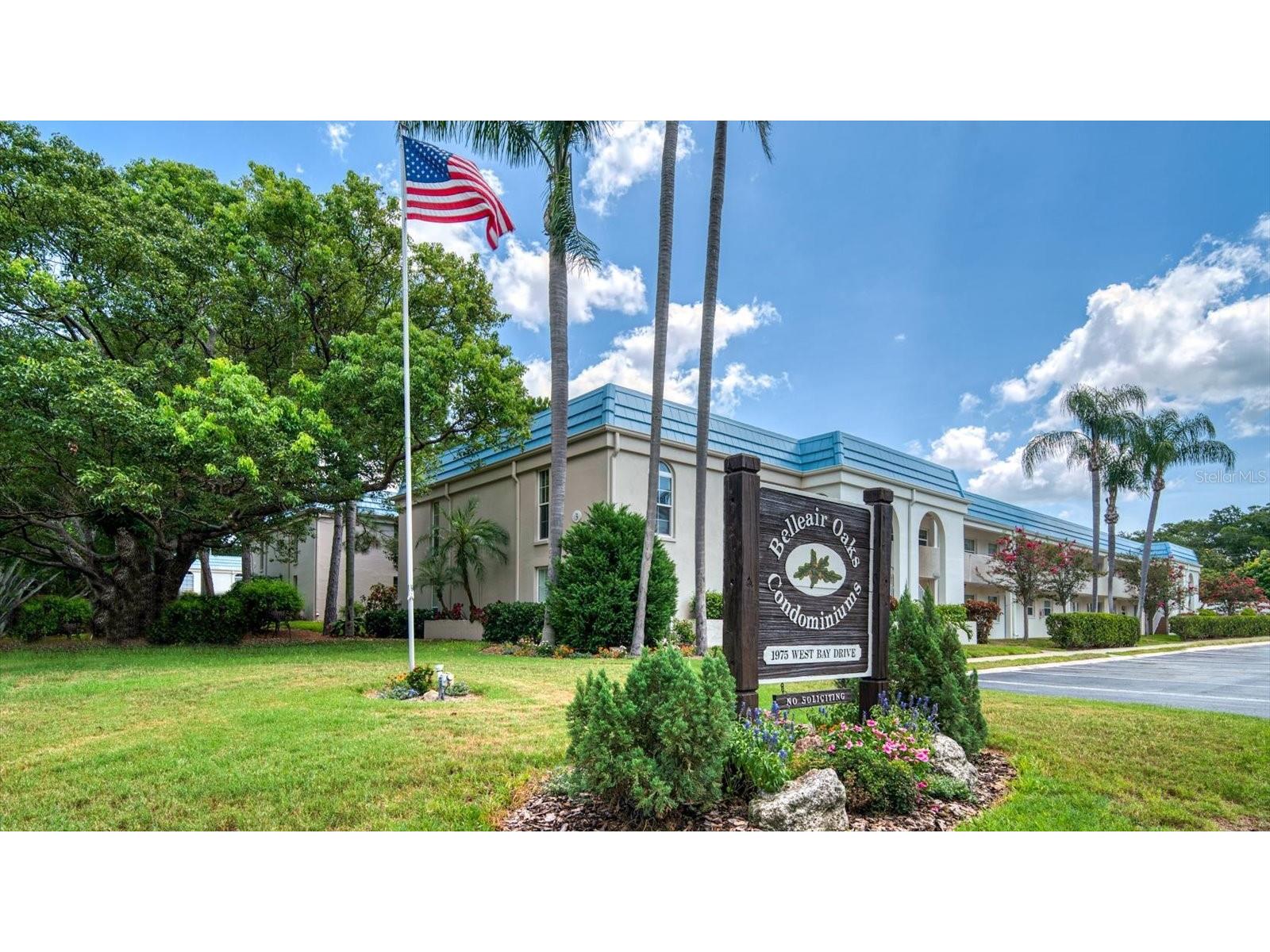 1975 W Bay Drive #115 Largo FL 33770 TB8495739 image1