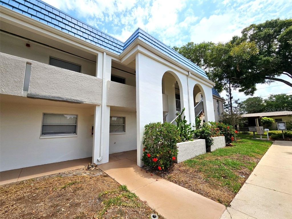 1975 W Bay Drive #116 Largo FL 33770 U8241857 image1