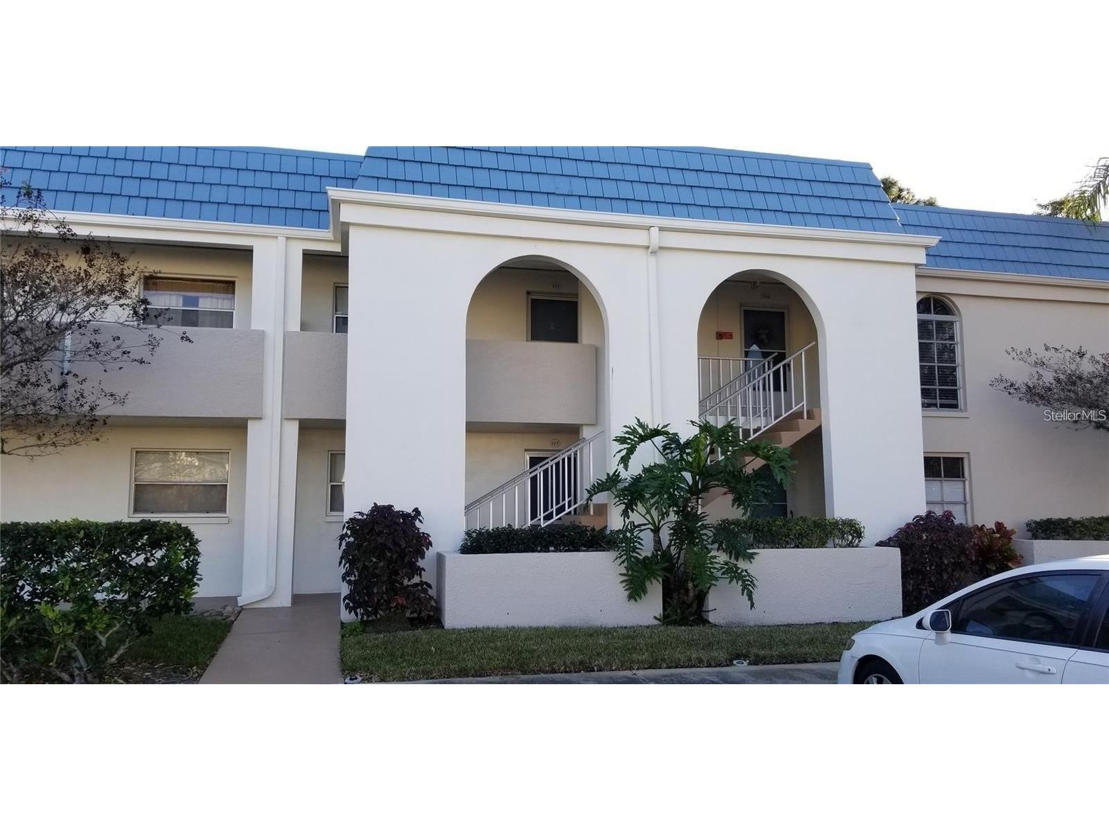 1975 W Bay Drive #207 Largo FL 33770 TB8377491 image1