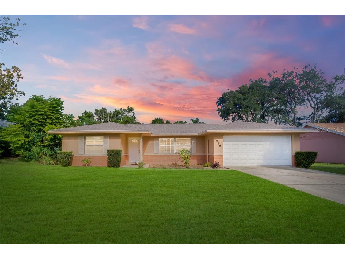1976 Lynn River Drive Deltona FL 32738 - LAKE DUPONT O5973237 image1
