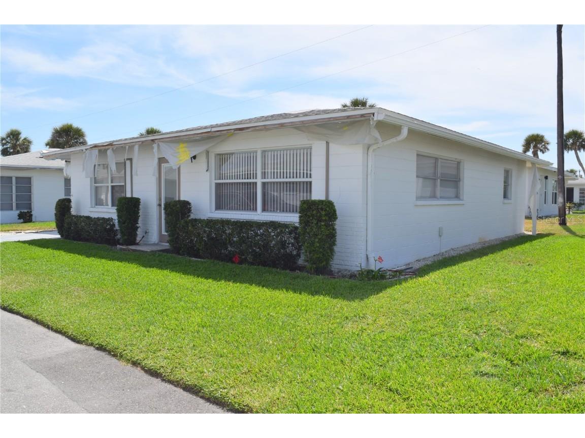 1977 Beach Road #63 Englewood FL 34223 D6129830 image1