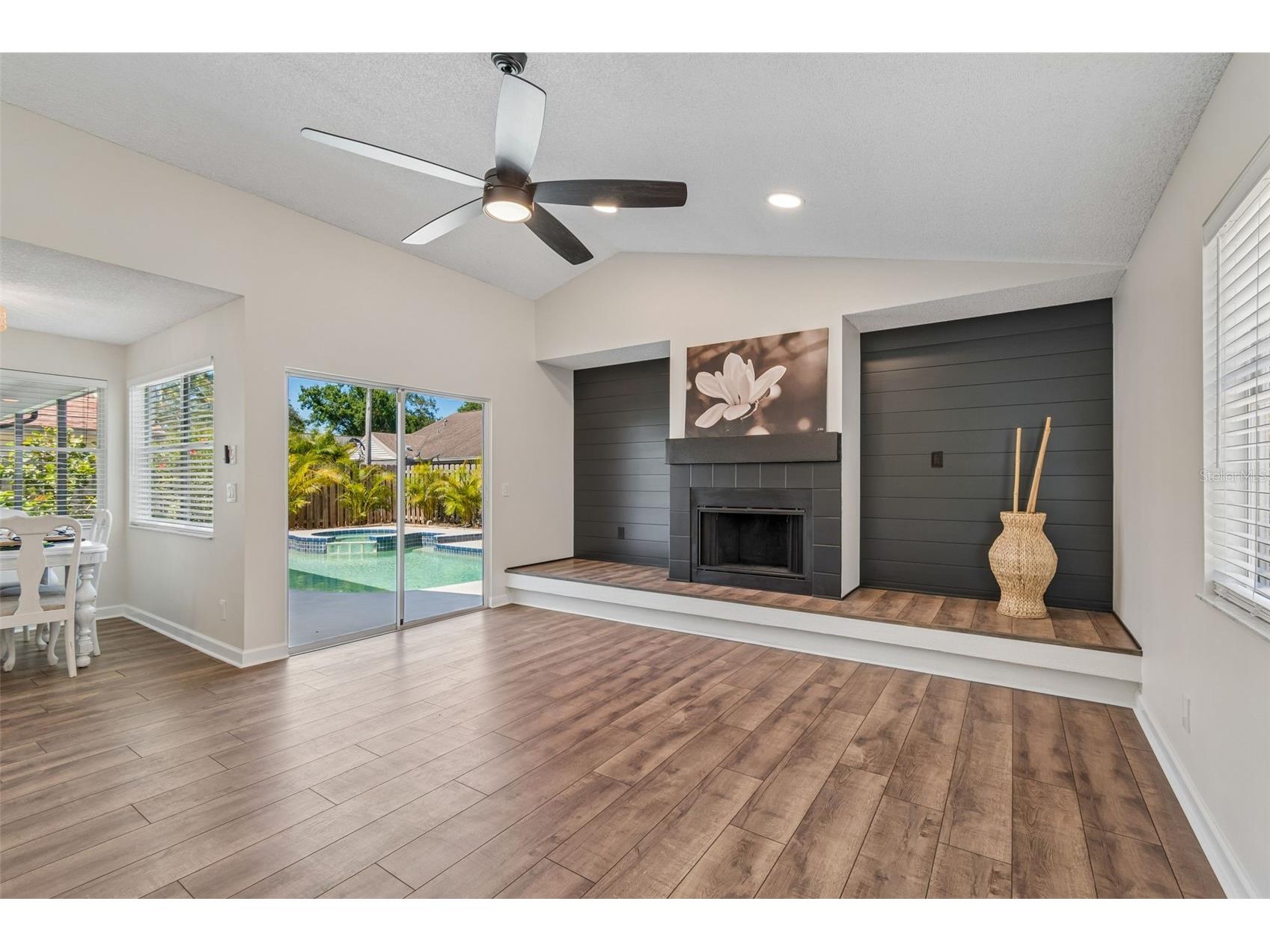 1977 Brookstone Way Clearwater FL 33760 TB8510802 image12