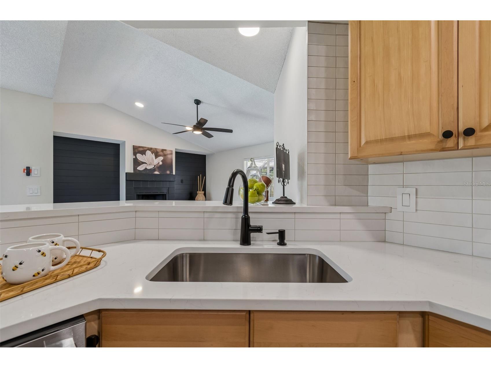 1977 Brookstone Way Clearwater FL 33760 TB8510802 image42