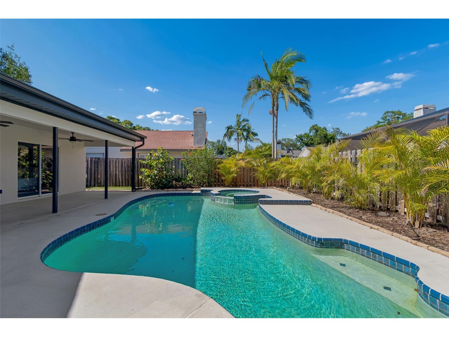 1977 Brookstone Way Clearwater FL 33760 TB8510802 image79