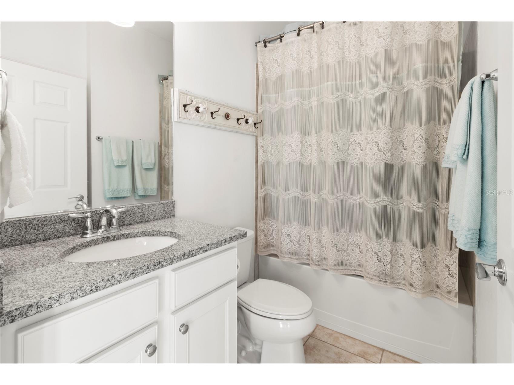 19770 Quisto Street Venice FL 34293 A4681689 image32