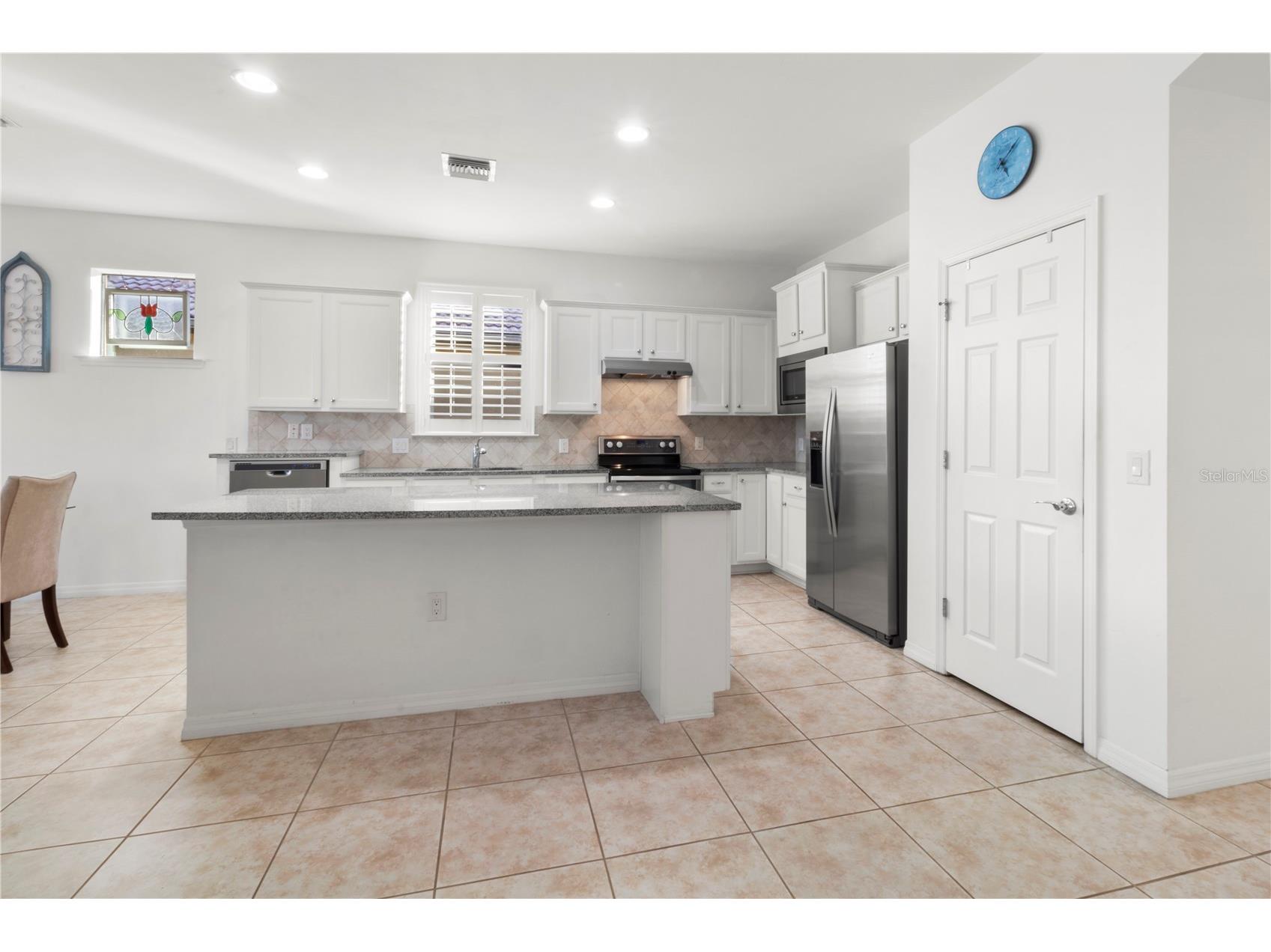 19770 Quisto Street Venice FL 34293 A4681689 image7