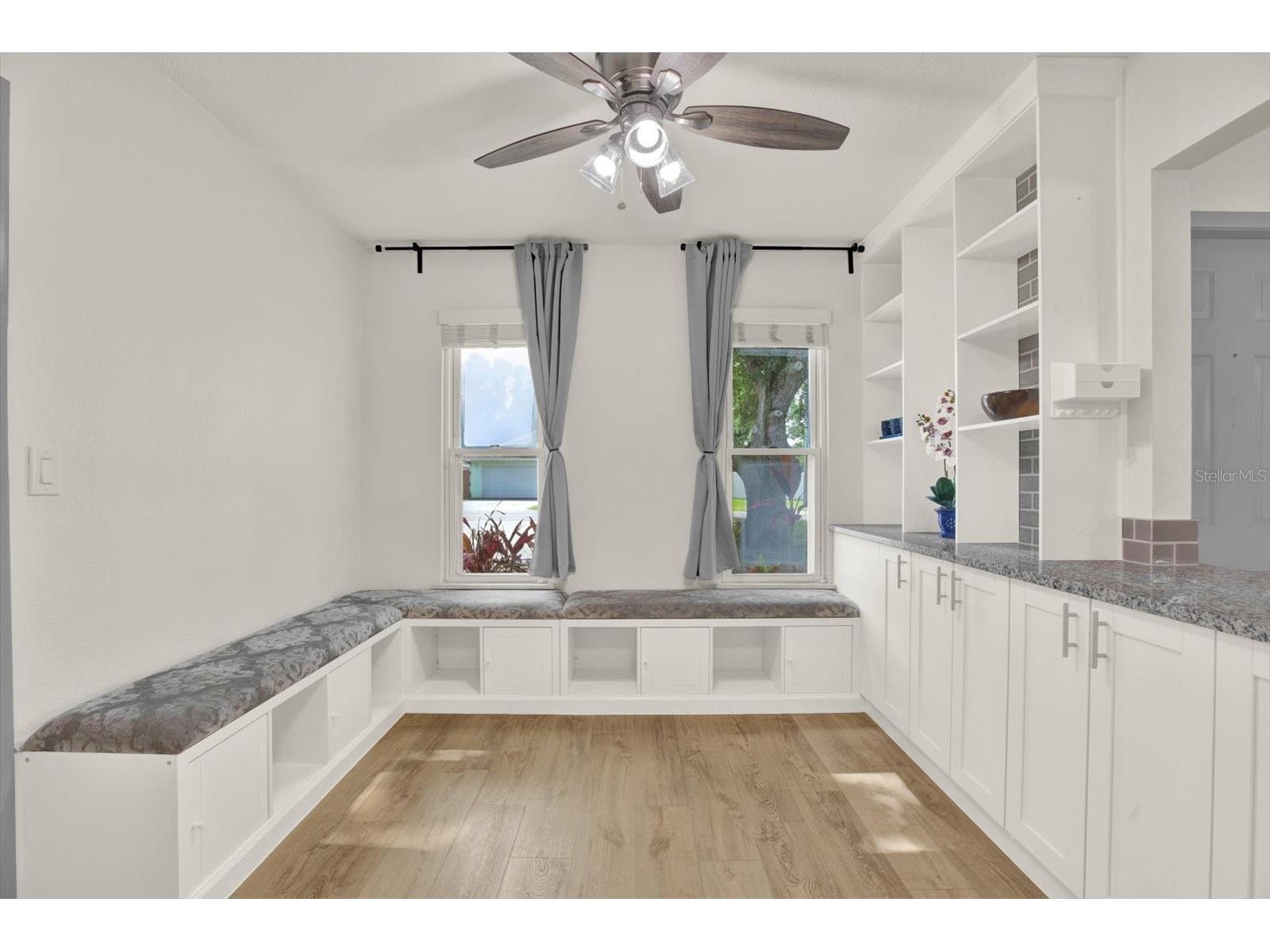 1978 Dix Street Largo FL 33774 TB8513399 image14