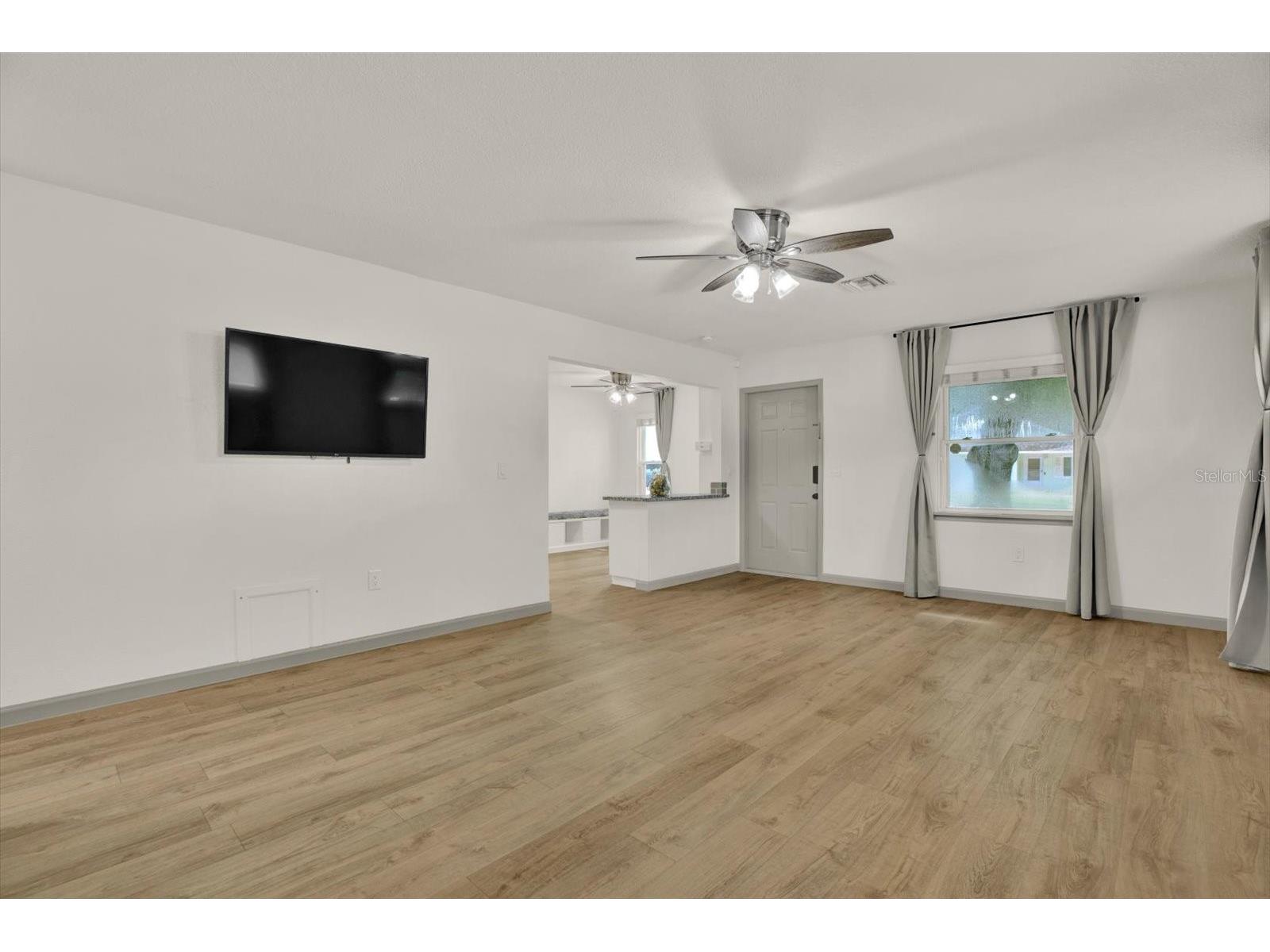 1978 Dix Street Largo FL 33774 TB8513399 image20