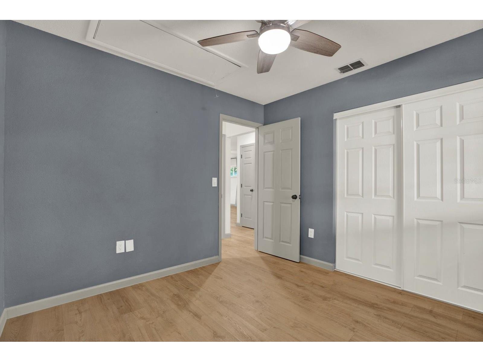 1978 Dix Street Largo FL 33774 TB8513399 image30