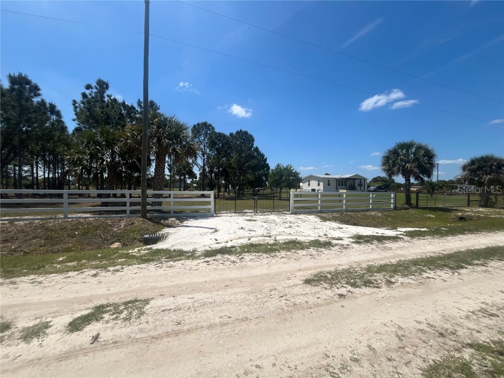 19788 NW 284th Street Okeechobee FL 34972 OK223977 image1