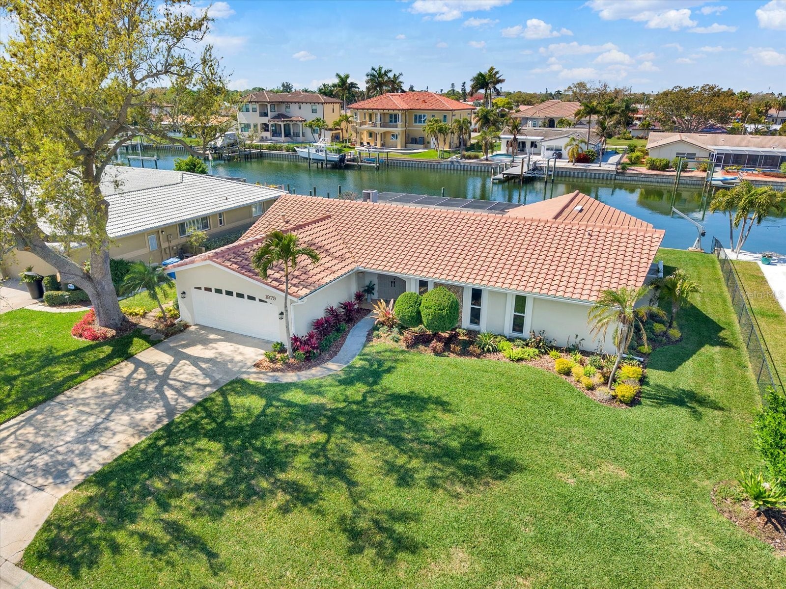 1979 Iowa Avenue NE Saint Petersburg FL 33703 - TAMPA BAY WITH ACCESS TO GULF TB8482630 image2