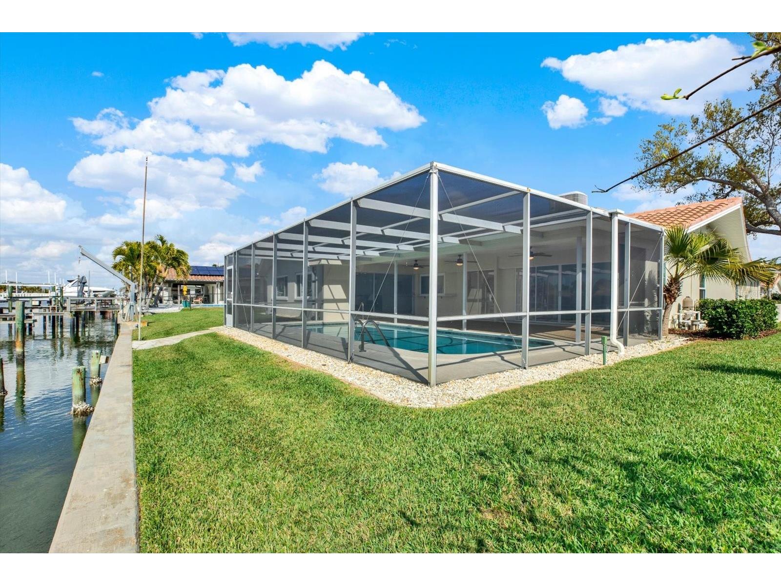 1979 Iowa Avenue NE Saint Petersburg FL 33703 - TAMPA BAY WITH ACCESS TO GULF TB8482630 image41