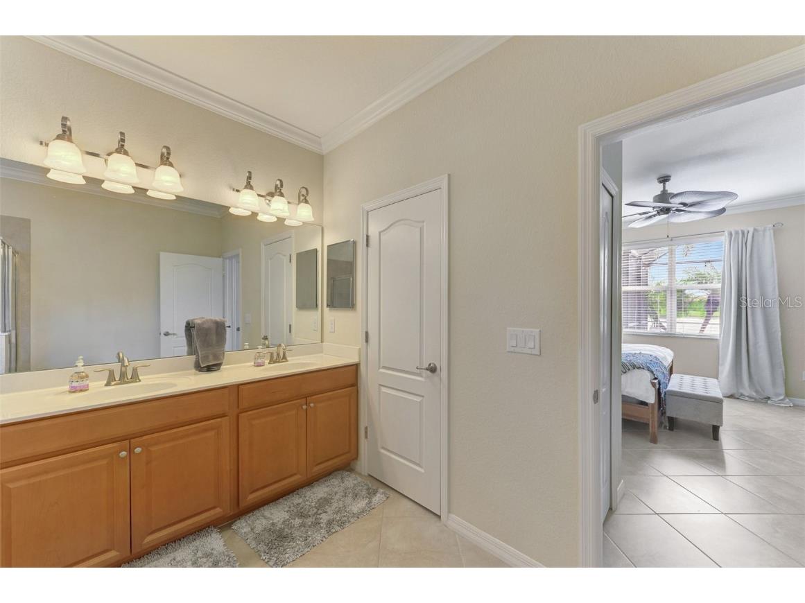 1979 Mesic Hammock Way Venice FL 34292 N6141205 image43