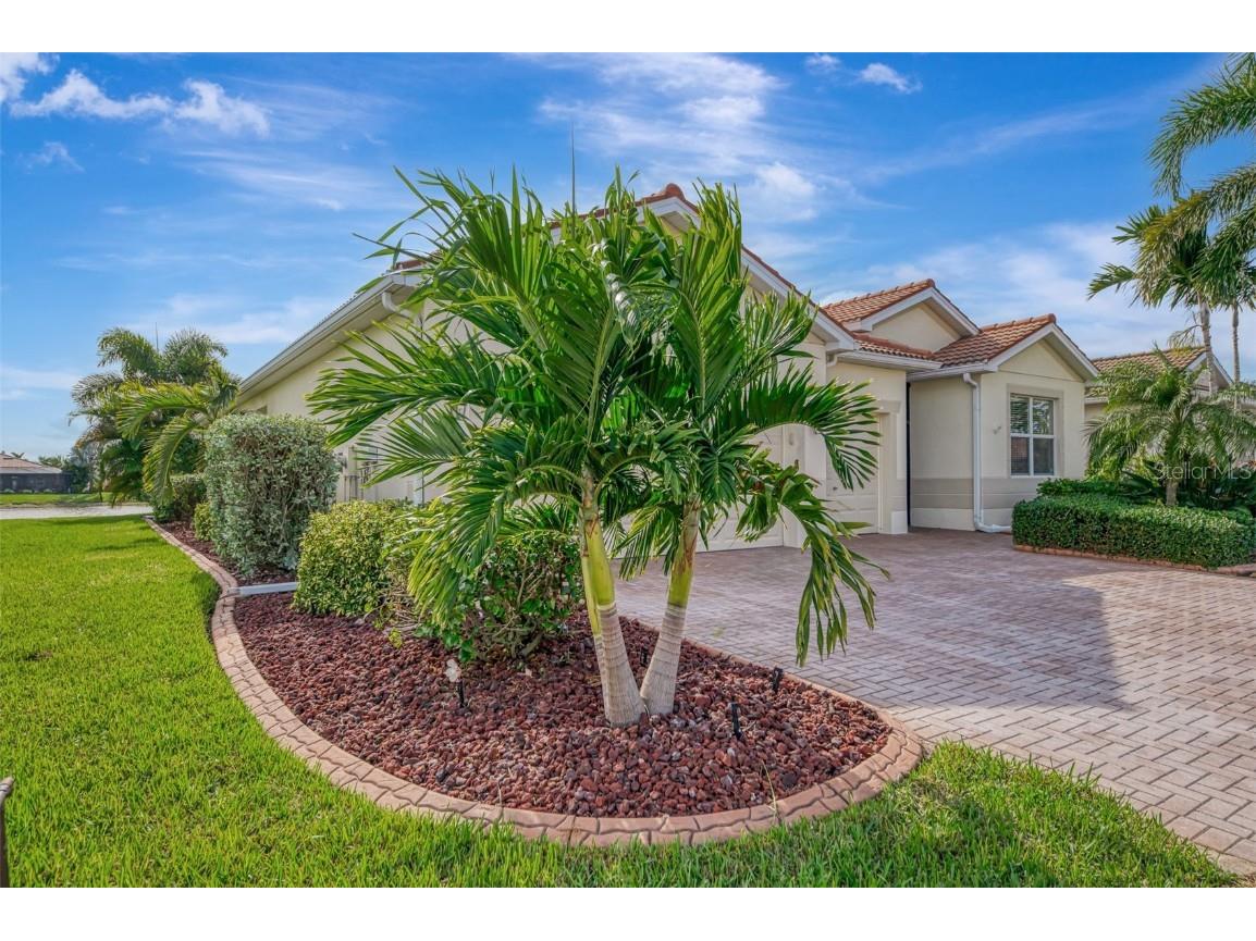 1979 Mesic Hammock Way Venice FL 34292 N6141205 image6