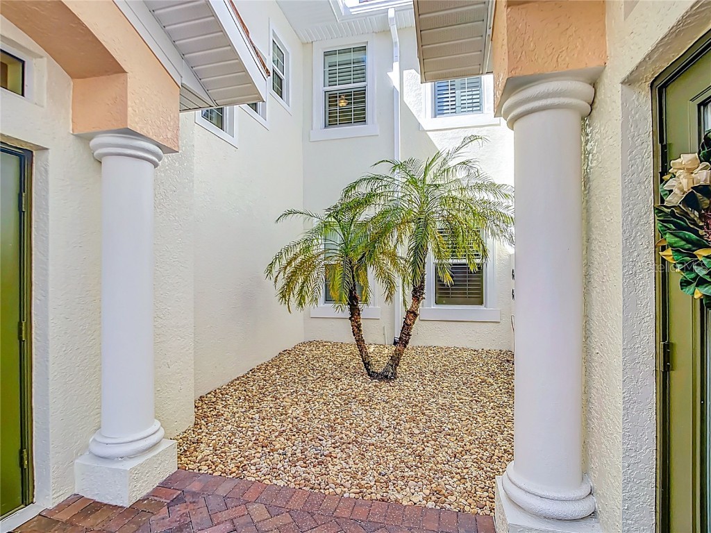 198 Bella Vista Terrace #C North Venice FL 34275 N6141645 image3
