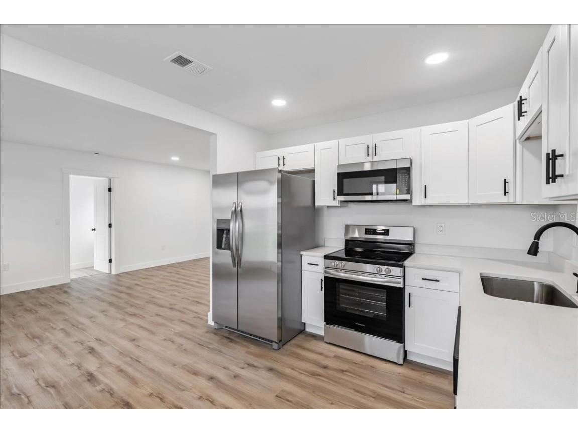 198 Cypress Avenue NW Port Charlotte FL 33952 TB8408039 image10