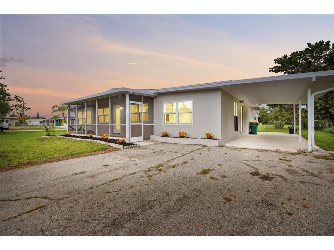 198 Cypress Avenue NW Port Charlotte FL 33952 TB8408039 image2