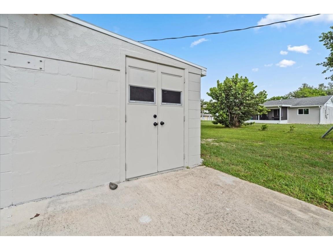 198 Cypress Avenue NW Port Charlotte FL 33952 TB8408039 image23