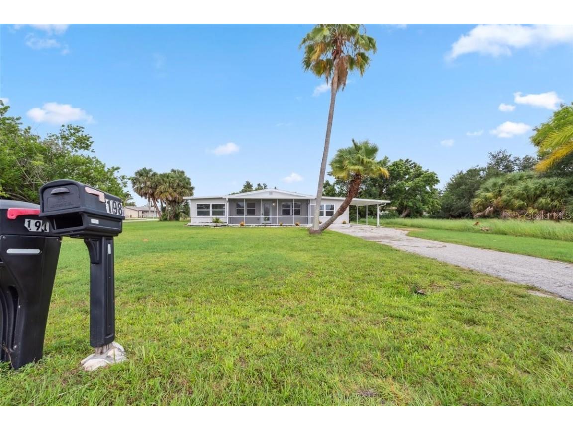 198 Cypress Avenue NW Port Charlotte FL 33952 TB8408039 image3