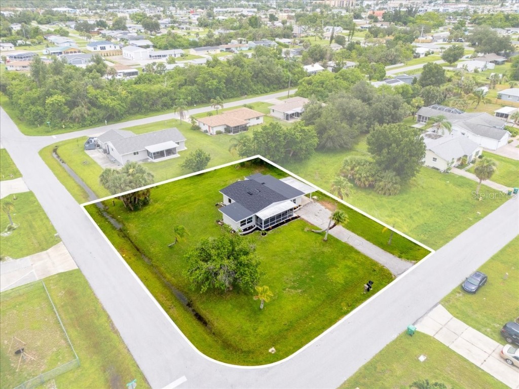 198 Cypress Avenue NW Port Charlotte FL 33952 TB8408039 image4