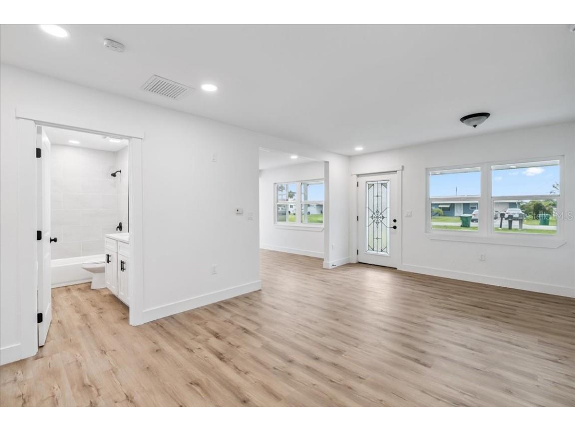 198 Cypress Avenue NW Port Charlotte FL 33952 TB8408039 image7