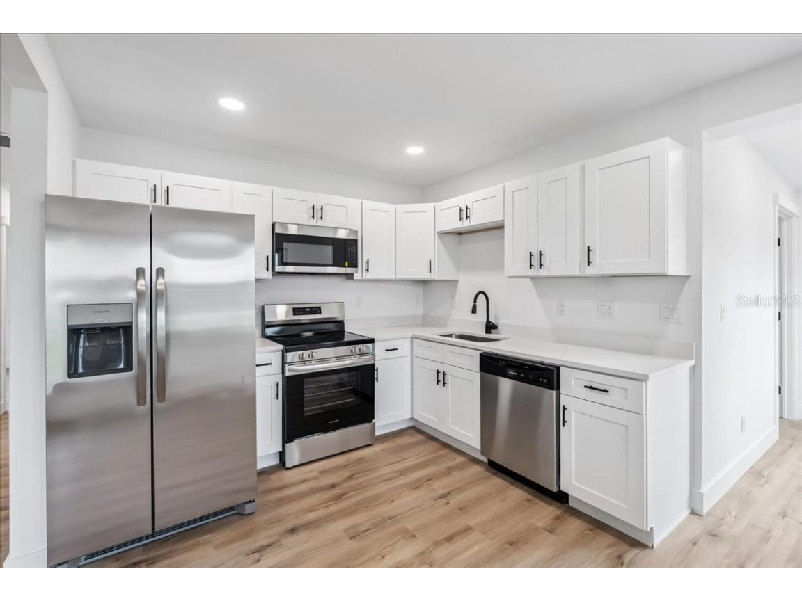 198 Cypress Avenue NW Port Charlotte FL 33952 TB8408039 image9