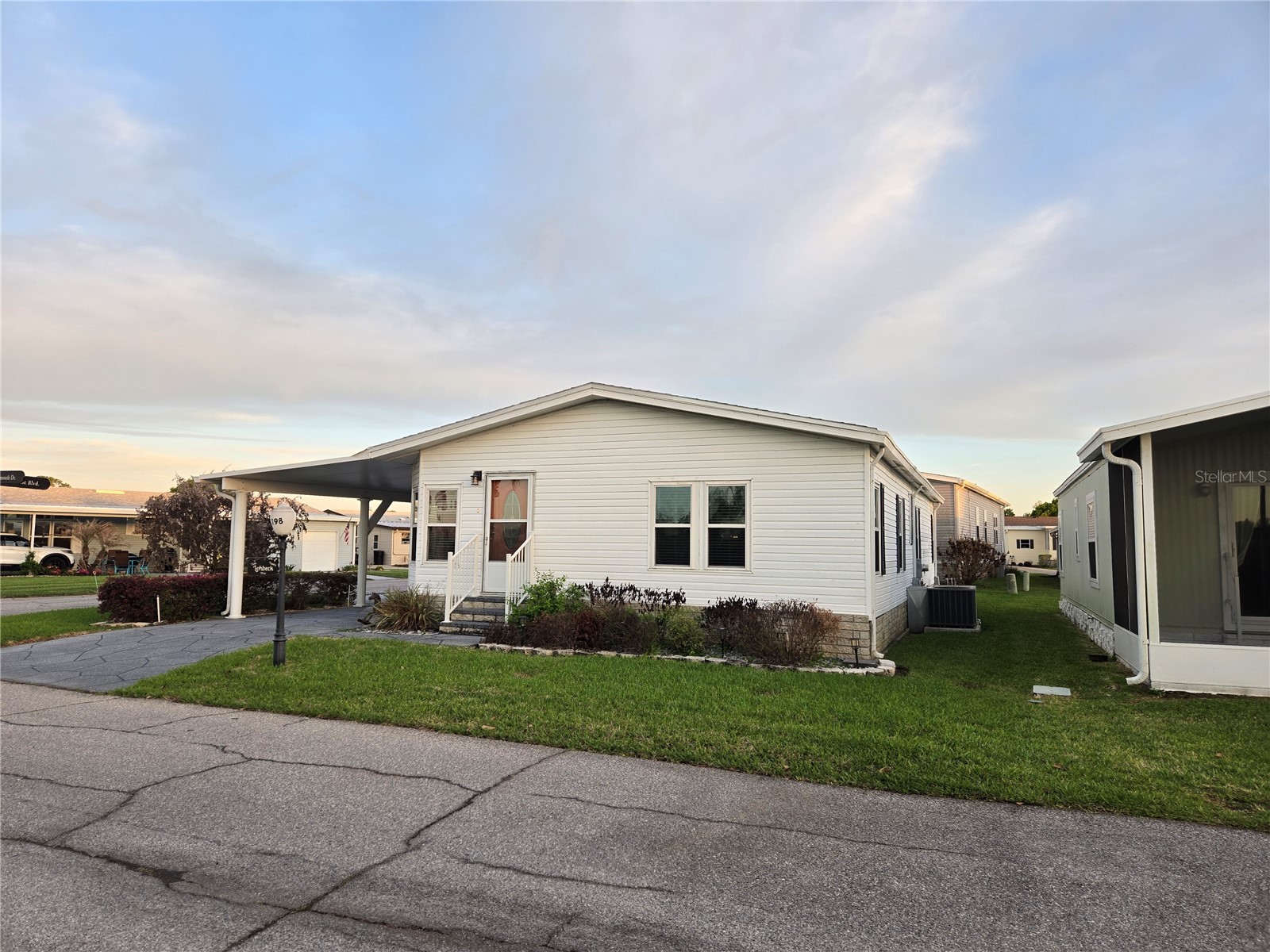 198 Dartmouth Drive Haines City FL 33844 - LAKE HENRY P4938135 image2