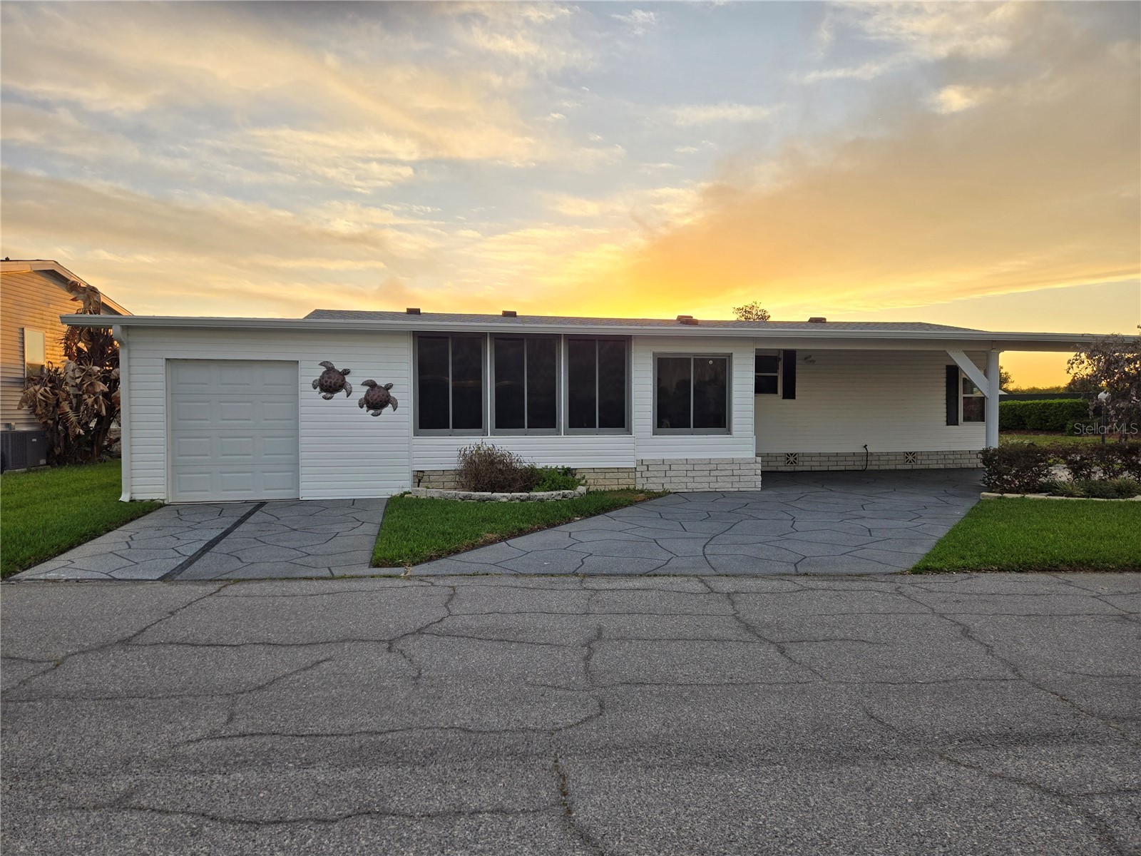 198 Dartmouth Drive Haines City FL 33844 - LAKE HENRY P4938135 image3